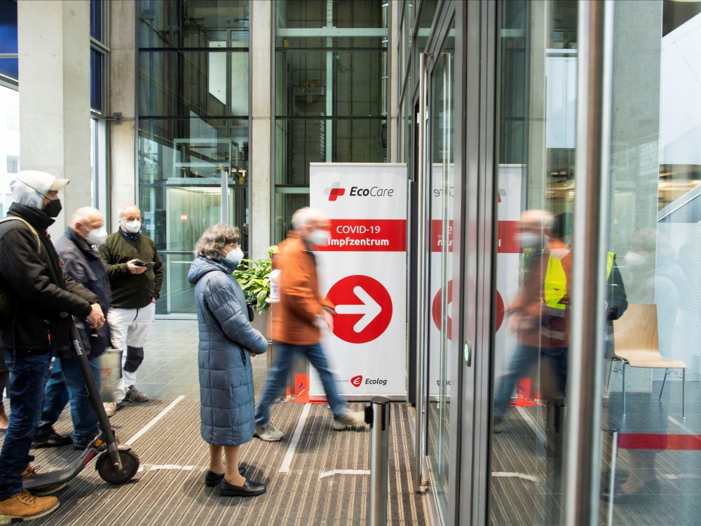 المقاطعات الألمانية تطالب الحكومة الاتحادية بتشديد قيود السفر لاحتواء تفشي أوميكرون