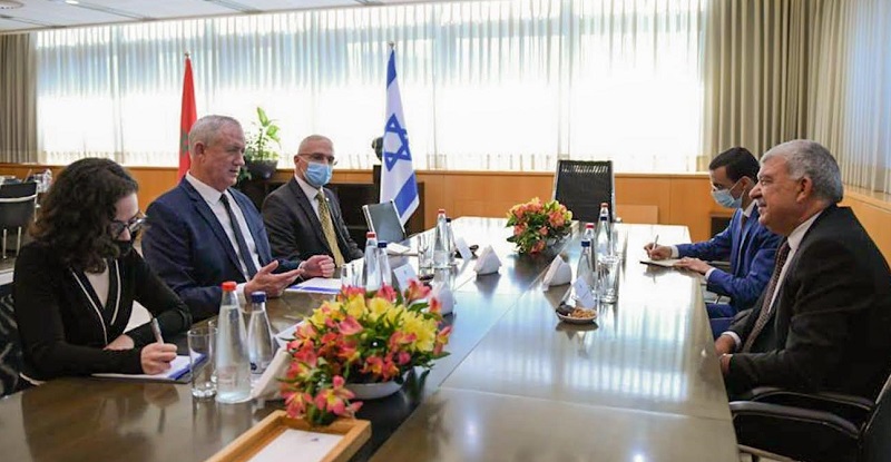 وزير الدفاع الإسرائيلي يستقبل ممثل الديبلوماسية المغربية في تل أبيب