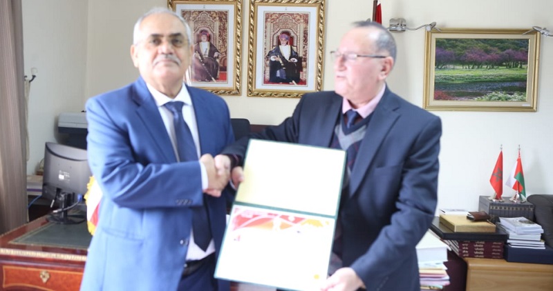 أكاديمية أمريكية تمنح سفير سلطنة عمان بالرباط دكتورة فخرية لجهوده الديبلوماسية