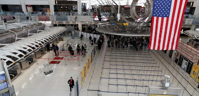  أمريكا تراجع قيود السفر 