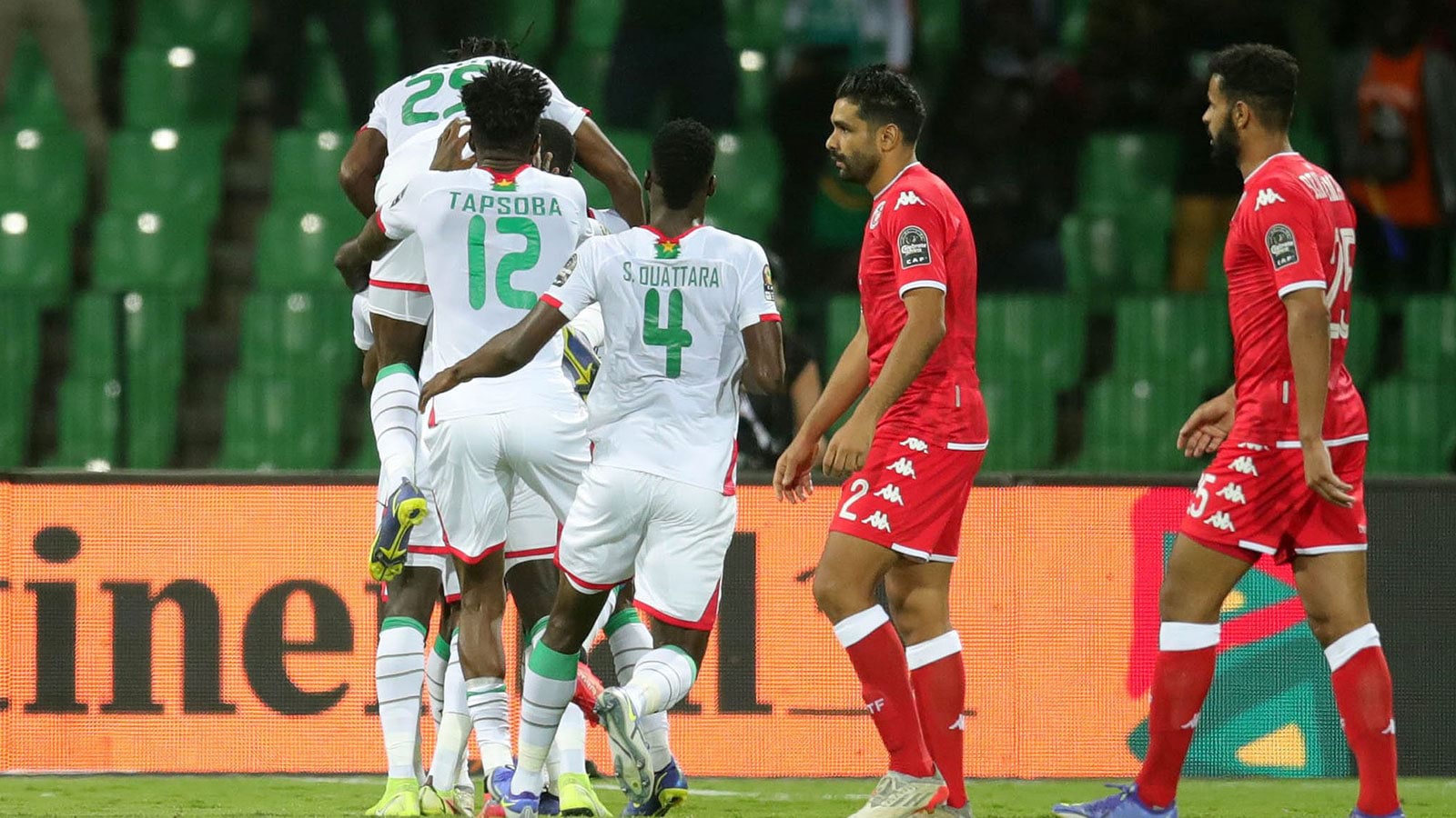  منتخب بوركينافاسو يبلغ نصف النهاية بتفوقه على نظيره التونسي 