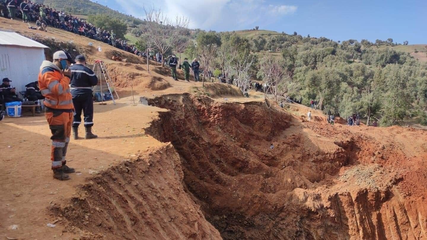 جهود إنقاذ الطفل ريان متواصلة، وعمليات الحفر تصل إلى عمق يفوق 22 مترا