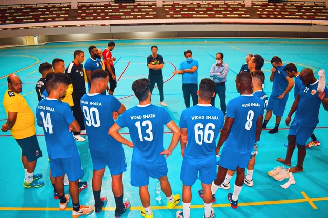 مشاركة وداد السمارة في البطولة العربية لكرة اليد تهدد باعتذار الجزائر عن التنظيم