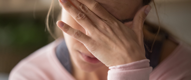  6 أنواع شائعة لصداع الرأس و15 علاجا طبيعيا لها 