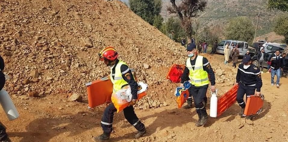  بدء الحفر الأفقي للوصول إلى مكان الطفل ريان 