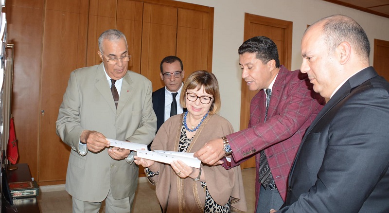  سفيرة رومانيا بالمغرب تلتقي رئيس جهة الشرق بحثا عن إمكانيات الاستثمار 