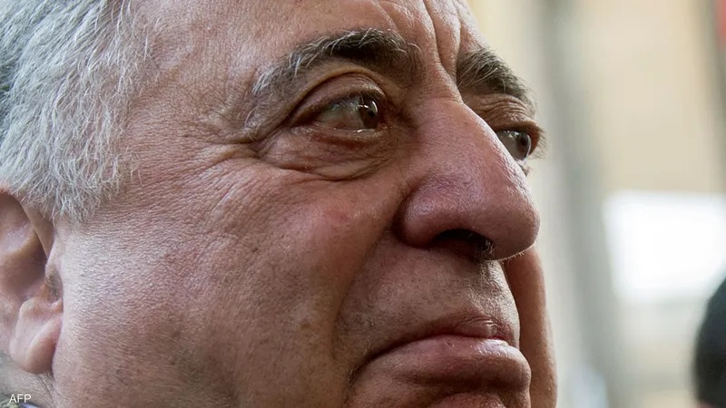 قد يصبح أول وزير لحقوق الإنسان يودع السجن.. حكم ابتدائي على زيان بـ 3 سنوات نافذة