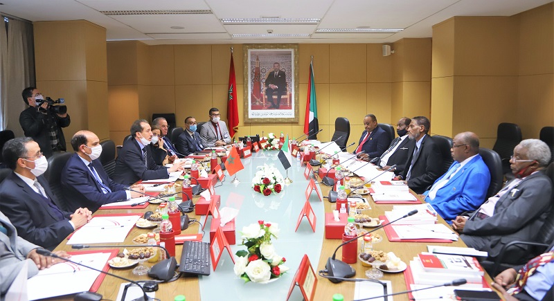  المغرب والسودان يناقشان سبل التعاون في المجال القضائي 