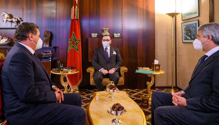 الملك محمد السادس يستقبل رئيس الحكومة ووزير الفلاحة ويطلق برنامجا استثنائيا لمواجهة تداعيات الجفاف والعناية بالفلاحين