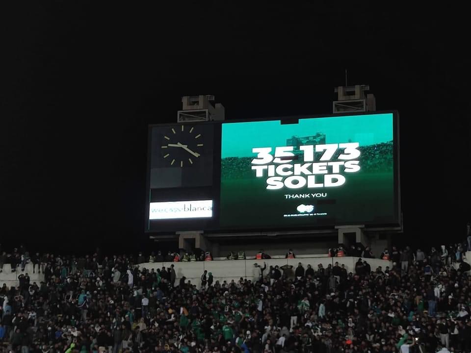  الولوج بدون تذاكر وانعدام "الريزو".. هفوات تنظيمية تتزامن مع افتتاح "دونور" في وجه الجمهور 