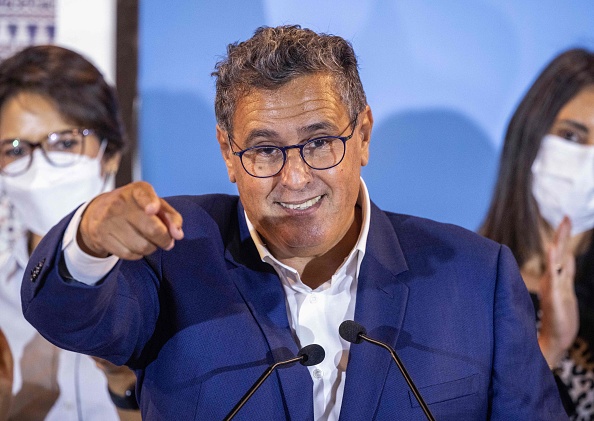 "ذكاء" أخنوش في دعم مهنيي قطاع النقل الطرقي