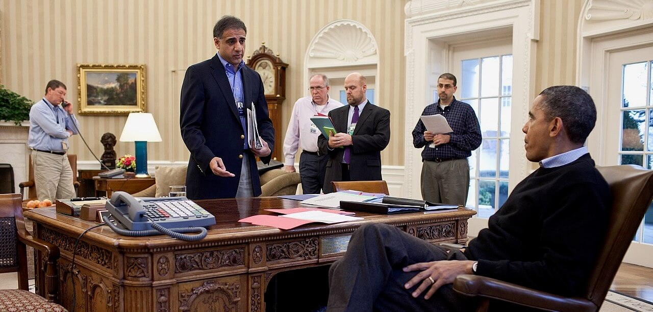  أحد أبرز رجال ثقة الرئيس.. بايدن يُعين المساعد الخاص لأوباما سفيرا مفوضا فوق العادة لأمريكا في المغرب 