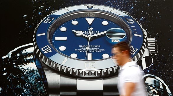 سويسرا تحظر صادرات الساعات الثمينة لروسيا