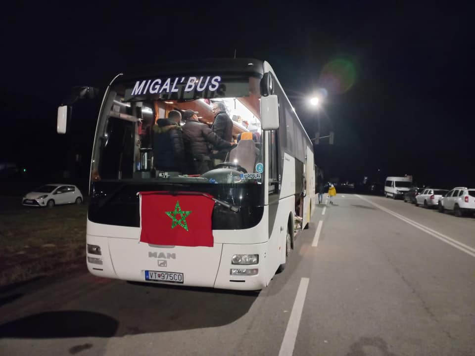 المغرب يتصدر الدول العربية في تعداد المواطنين الذين تم إجلاؤهم من أوكرانيا.. والجزائريون والليبيون ينتظرون برمجة أول رحلة