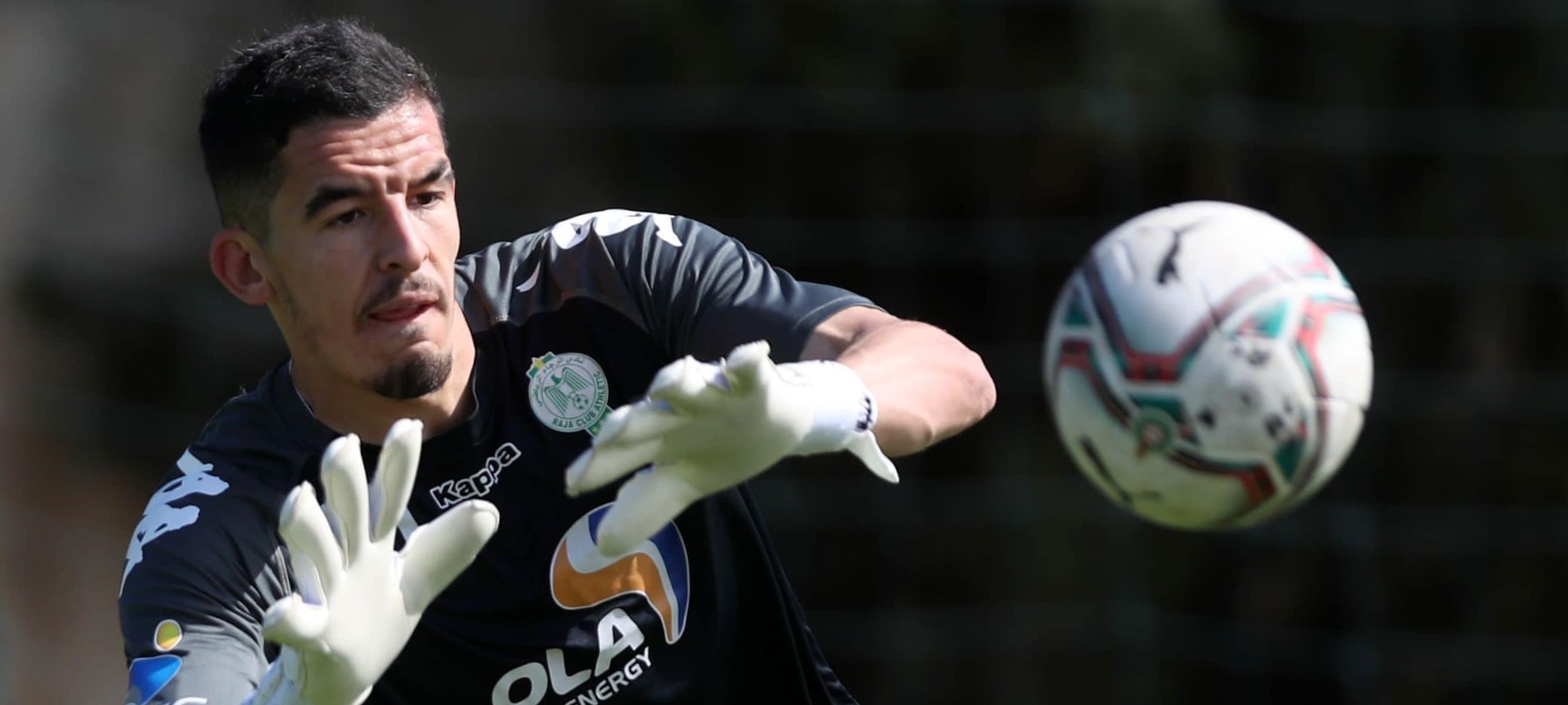 مرباح غاية.. الجزائري الذي أسر قلوب "الرجاويين" وفتح حدود التألق في الملاعب المغربية