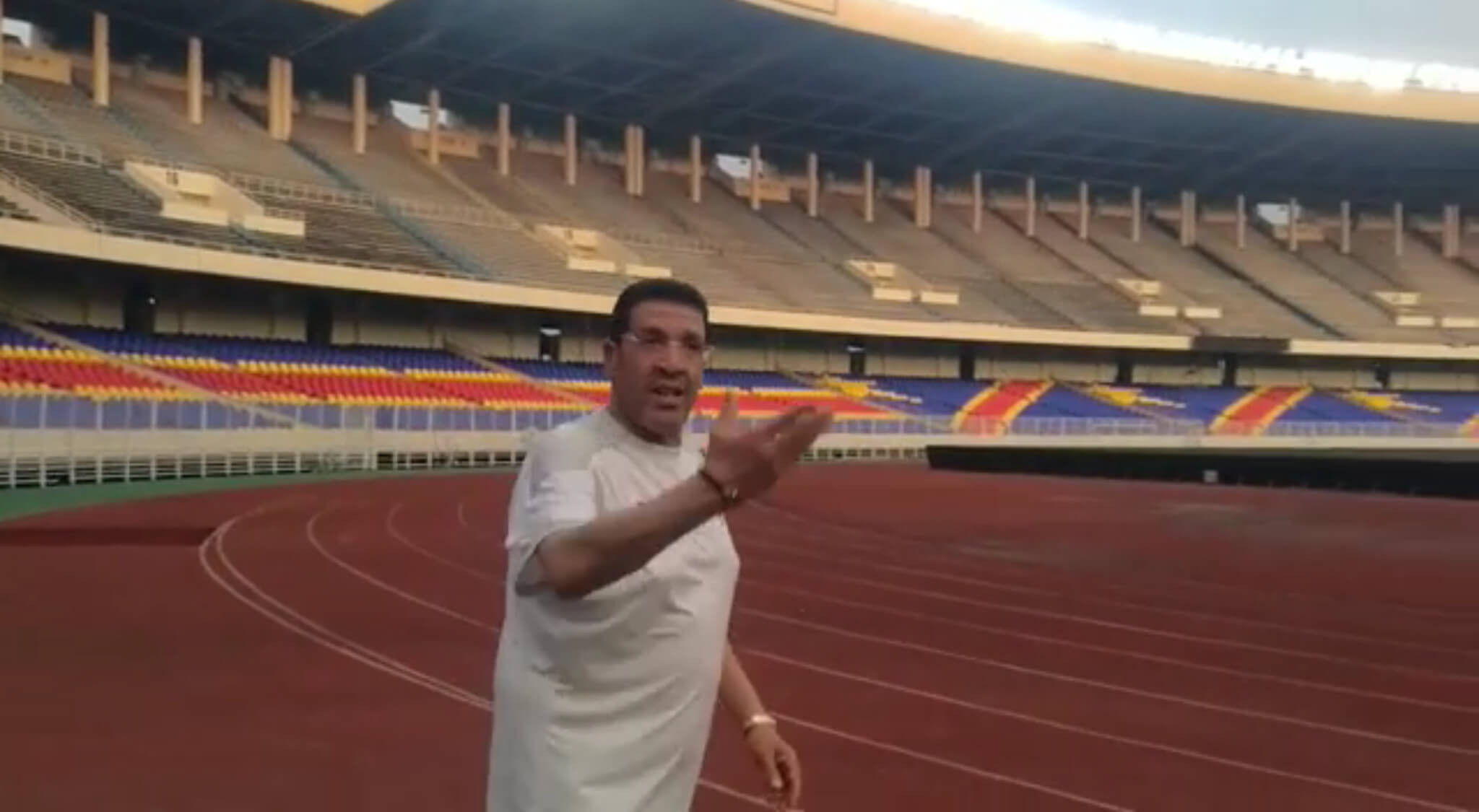  فوضى جماهيرية ترافق تحضيرات "الأسود" في كينشاسا.. ولقجع يستنجد بالاتحادين الدولي والقاري 