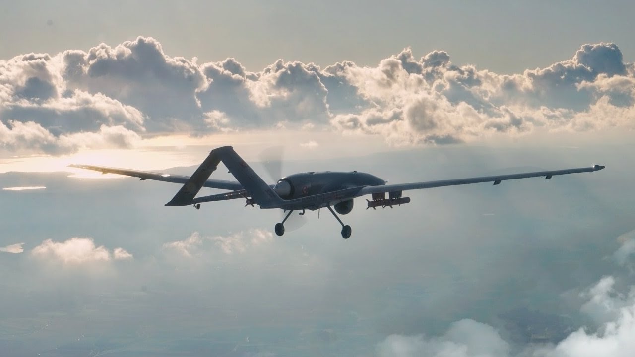 المغرب يملك 13 منها.. الجيش الأوكراني فاجأ الروس بقدرات طائرات Bayraktar TB2