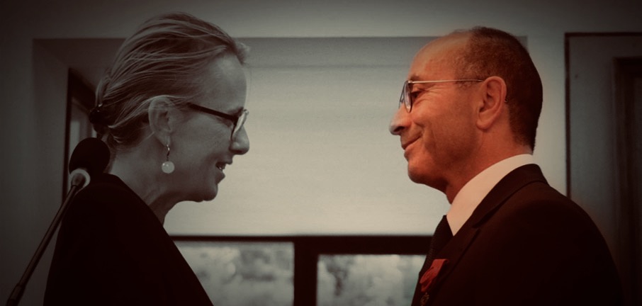 نور الدين بنسودة.. الخازن العام للمملكة الذي لا يرتاح إلا وأموال المغاربة في جيبه!