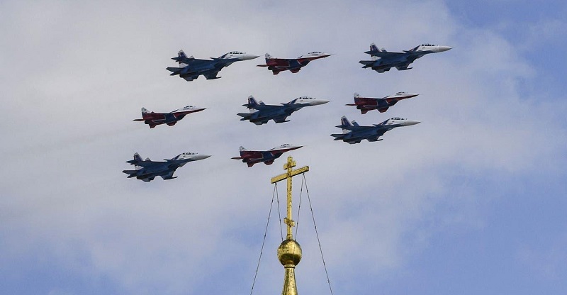 ما حقيقة الطيار الأوكراني الغامض؟