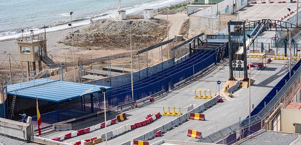 سبتة تُعلن عدم جاهزية المعبر الحدودي للفتح مع المغرب قبل يونيو المقبل