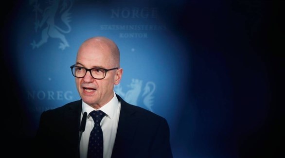 فضحية جنسية تطيح بوزير الدفاع النرويجي