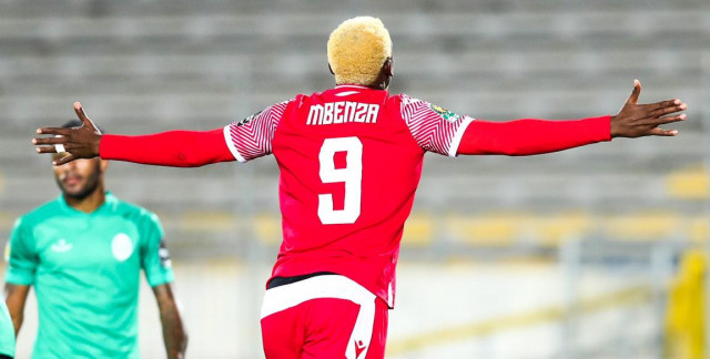 مبينزا يقود الوداد للانتصار على أرض بلوزداد الجزائري في ذهاب ربع نهائي دوري الأبطال