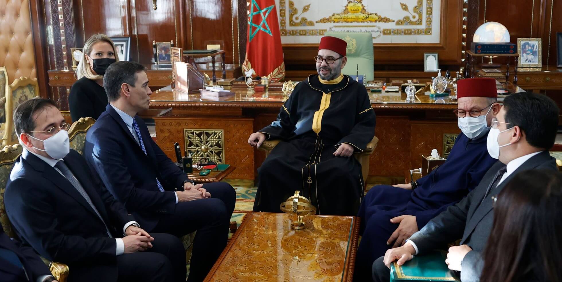  خلال استقباله من طرف الملك محمد السادس.. رئيس الحكومة الإسبانية يعيد التأكيد على دعم بلاده للحكم الذاتي في الصحراء 