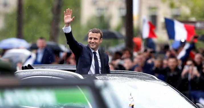 إيمانويل ماكرون يهزم مارين لوبين بحصوله على 58 في المائة من الأصوات ويظفر بولاية رئاسية ثانية