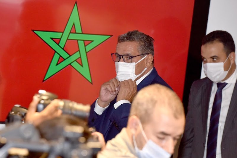  قال إن الحكومة لن تدعم المحروقات ولن تُسقف الأرباح رغم غلاء الأسعار.. أخنوش يمهد لبيع "لاسامير" للخواص 