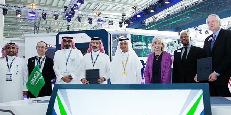 السعودية وشركة "بوينغ" يوقعان اتفاقية شراكة إستراتيجية