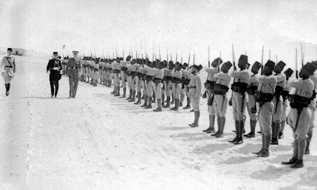 تتكفل وزارة الدفاع بمعاشهم.. عناصر "البوليساريو" الذين كانوا ضمن الشرطة الاستعمارية يُكلفون إسبانيا 6 ملايين أورو سنويا