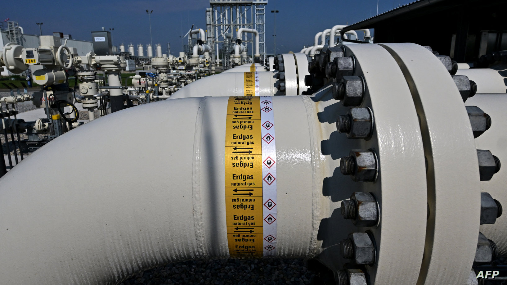 الاتحاد الأوروبي يستعد لانقطاع كامل لإمداد روسيا