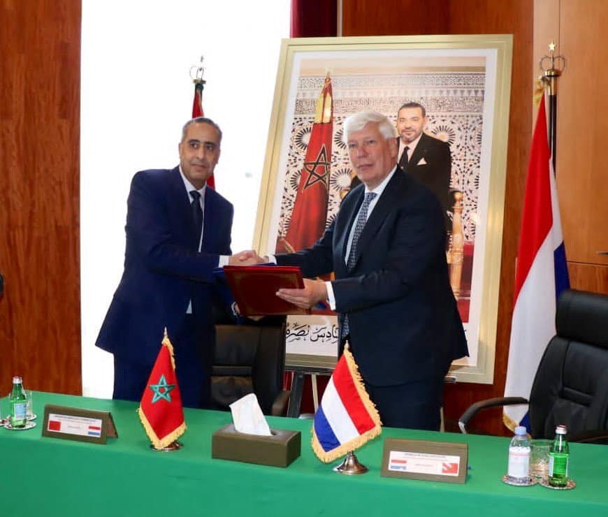  بعد سوء فهم طويل.. توقيع اتفاق استخباراتي بين المغرب وهولاندا لإحداث "خط ساخن" للتعاون الأمني 