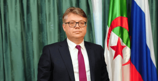 بعد تصريحاته الداعمة لانفصال الصحراء.. بوتين يقيل السفير الروسي في الجزائر وينقل إليها سفيره بالمغرب