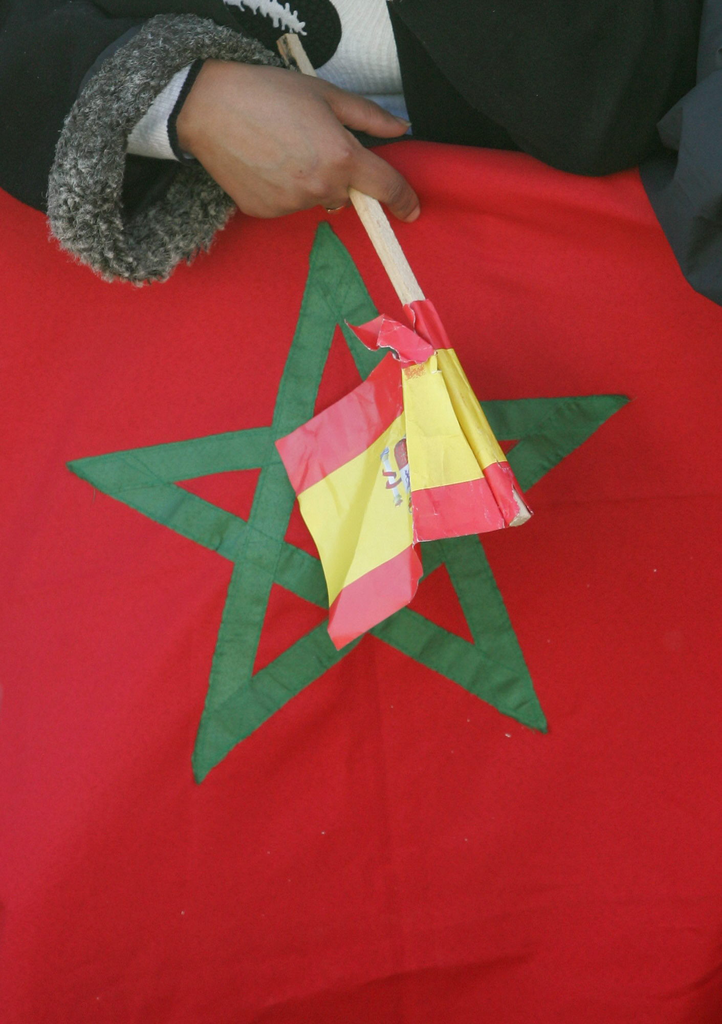 اعتراف إسباني بمغربية الصحراء.. معهد "سرفانتس" التابع للخارجية يقرر توسيع انتشاره في المملكة بافتتاح مركز بالعيون