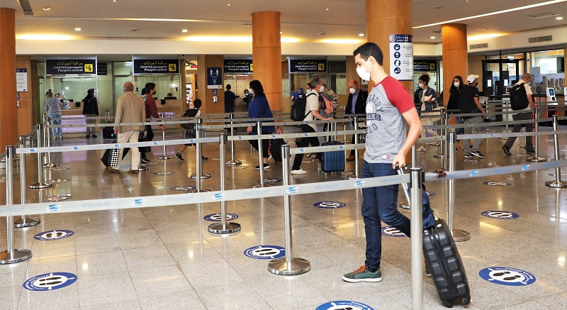  وزارة الصحة: ولوج التراب المغربي يتطلب جواز التلقيح بـ 3 جرعات أو فحص PCR في حال عدم توفره 