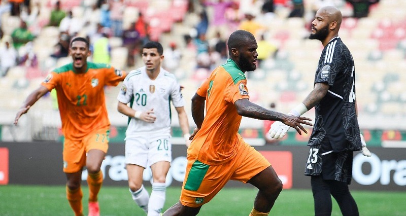 الاتحاد الجزائري يحسم الجدل حول "رشوة" حكم مباراة الكاميرون