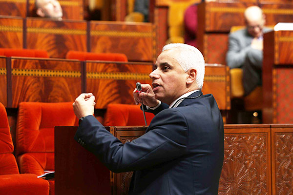 طرحها حزب رئيس الحكومة.. وزير الصحة يرفض الإجابة على استفسارات برلمانية حول جدري القرود لأنه "غير مستعد"