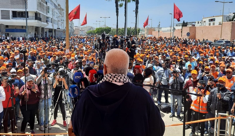  بنكيران: وصول أخنوش إلى رئاسة الحكومة كان بـ"الفلوس وتوصيات رجال السلطة" 