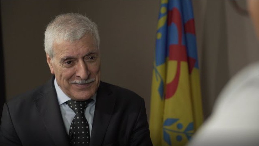 فرحات مهني للصحيفة: دستور القبائل خطوة جديدة نحو الاستقلال ورَدٌّ على "الإبادة الجماعية" التي ارتكبتها الجزائر