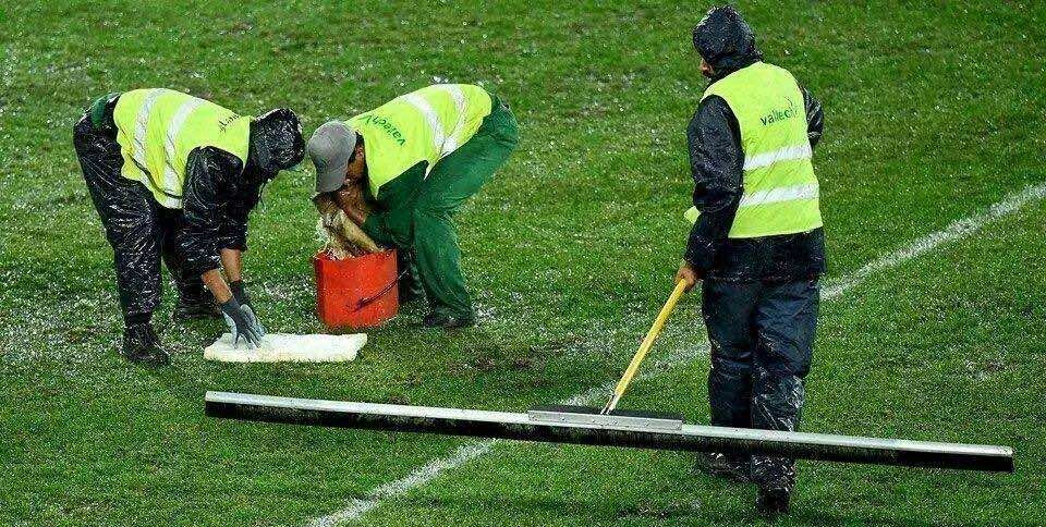 قال إنه اختاره خلفاً لأوزين بسبب استقامته وأخلاقه.. بنكيران يُعيد فضيحة "ملعب الكراطة" إلى الواجهة في جنازة السكوري