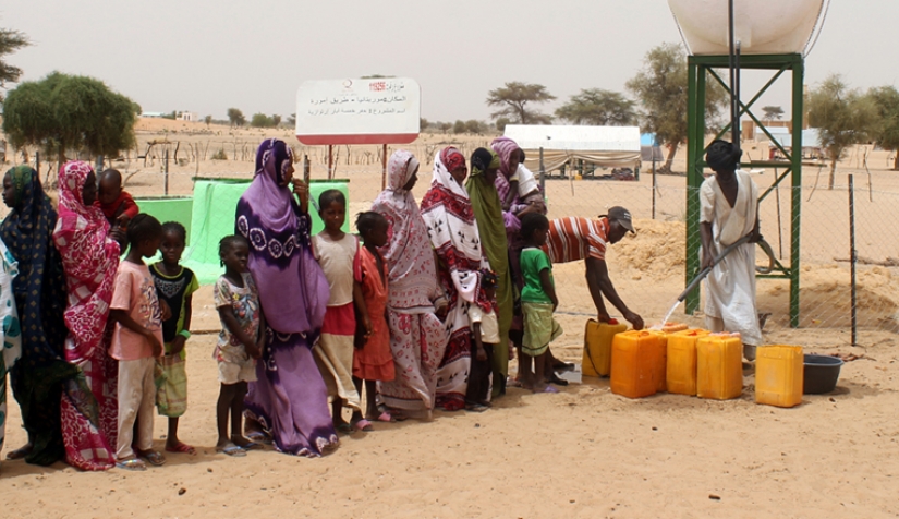 100 مليون دولار من السعودية لموريتانيا لتزويد العالم القروي بالماء الصالح للشرب