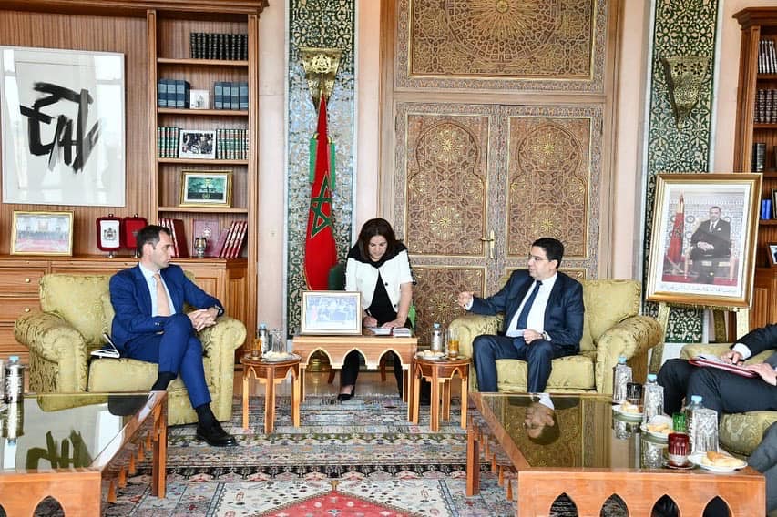 إحداث مجموعة برلمانية في إيطاليا لدعم الحكم الذاتي في الصحراء.. وبوريطة يستقبل عضوين منها