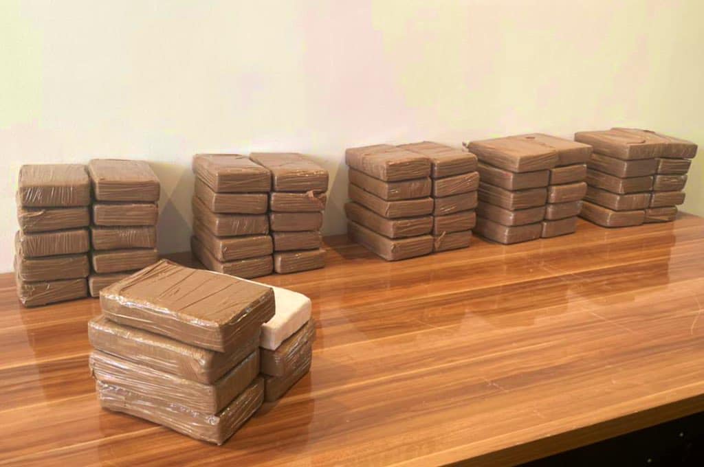  ميناء طنجة المدينة.. إجهاض محاولة تهريب 67 كيلوغرام من مخدر الكوكايين على متن سيارة نفعية مسجلة بالخارج 