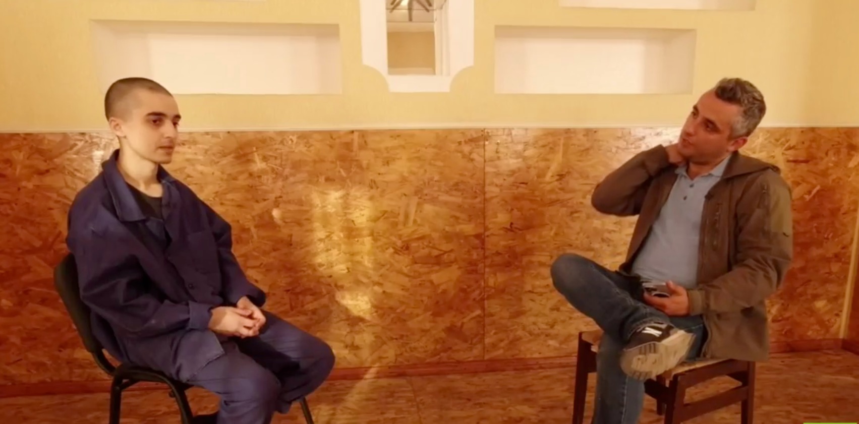  بعد الحكم عليه بالإعدام.. "روسيا اليوم" تحاور المغربي سعدون لتخويف المقاتلين الأجانب في أوكرانيا وتصفه بـ"المرتزق" 