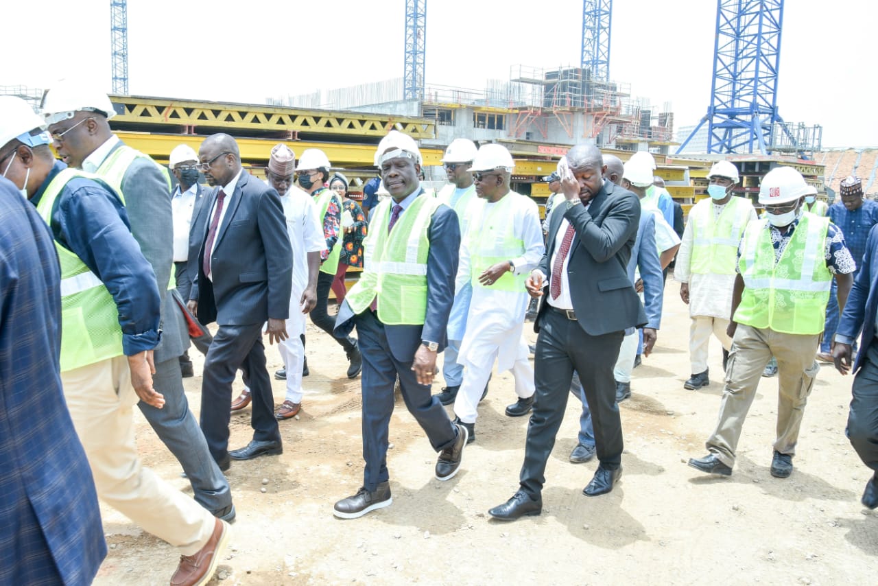 في تطور ملفت.. نيجيريا توافق على اتفاقية بين الشركة النيجيرية للنفط والمجموعة الاقتصادية لغرب إفريقيا لبناء خط الغاز مع المغرب