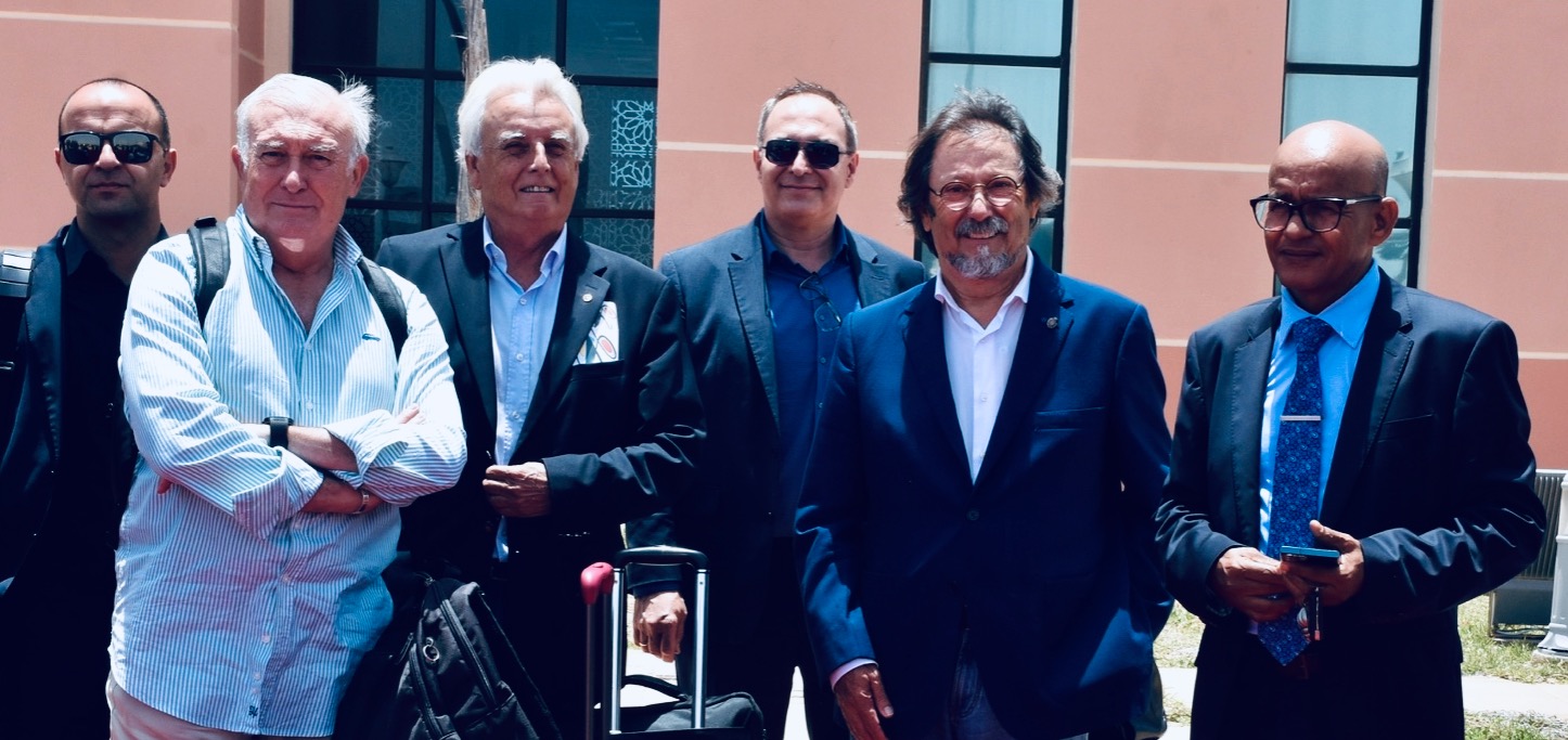 قالت إنه سيُساهم في جعل الأمور أسوأ مع مدريد.. الجزائر غاضبة من تنظيم منتدى رجال الأعمال المغربي الإسباني في الداخلة