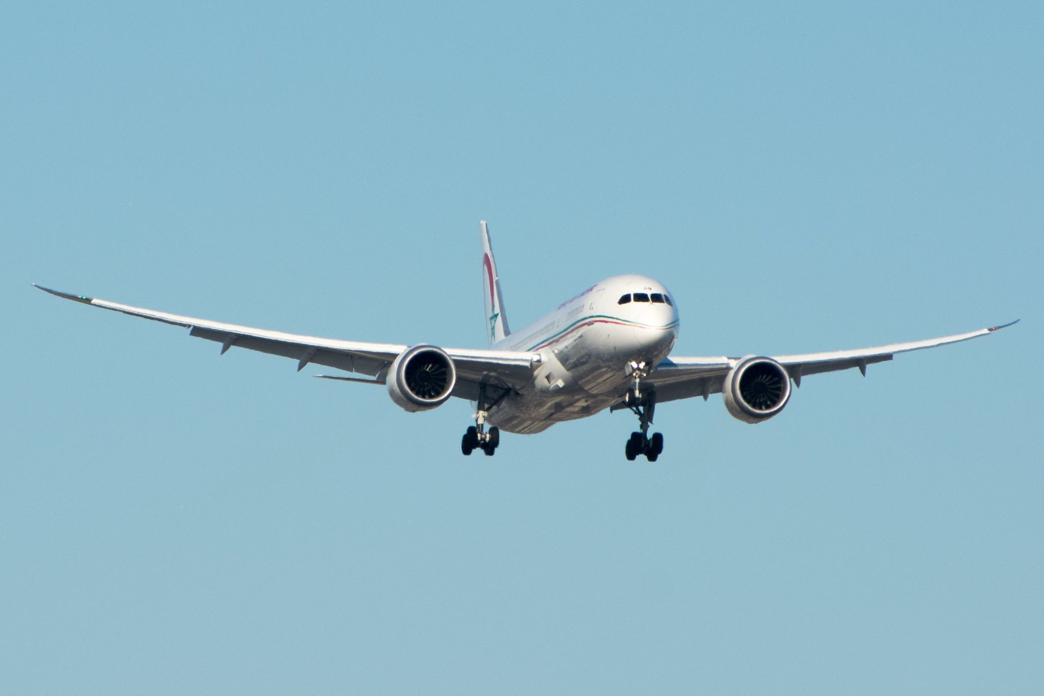 الخطوط الملكية المغربية تطلق ثلاثة خطوط جديدة مباشرة من الدار البيضاء إلى مانشستر ونابولي وأبوجا