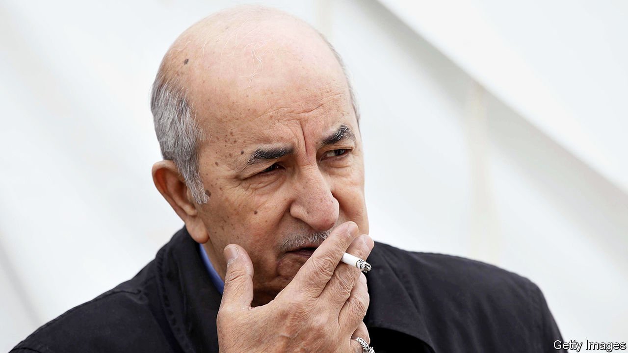 تزامنا مع إعلان المغرب وإسبانيا عقد منتدى للاستثمار في الداخلة.. الجزائر تُعرب عن غضبها من مدريد بقرار جديد