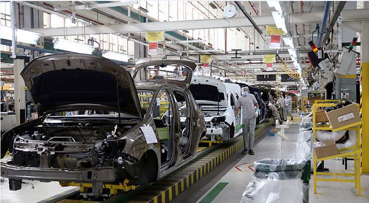 توقعات بارتفاع صادرات المغرب من السيارات بأزيد من 52 مليار في 2022